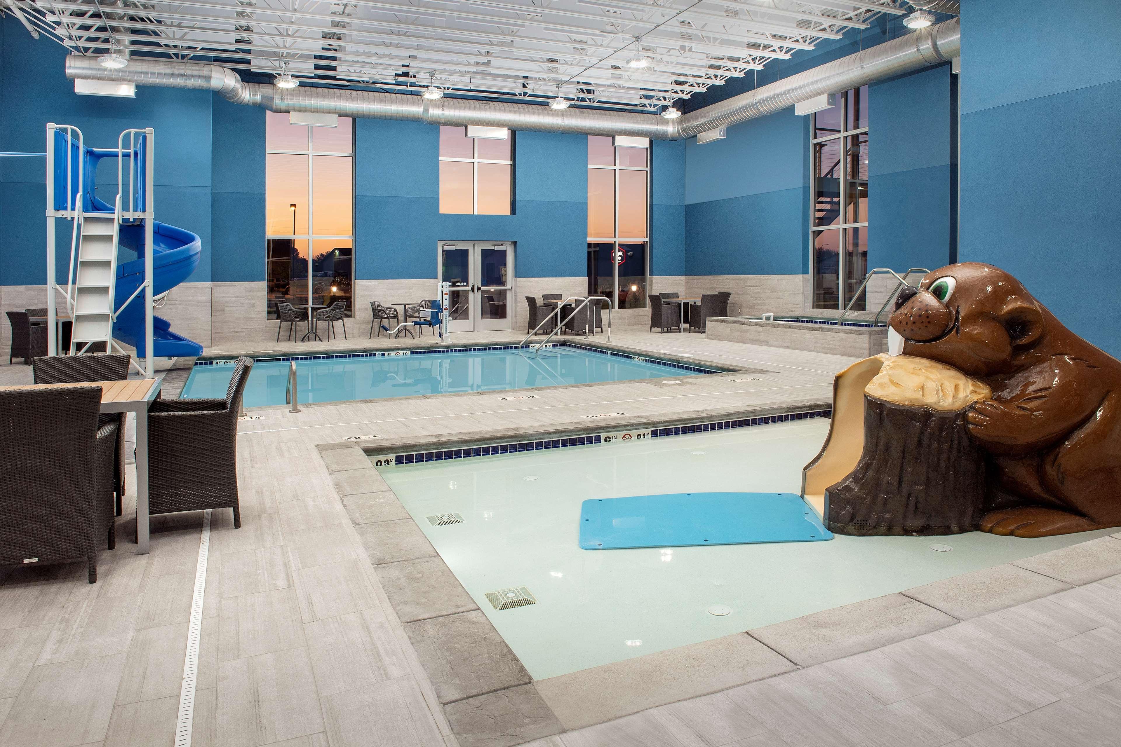 Hampton Inn Warroad, Mn Экстерьер фото